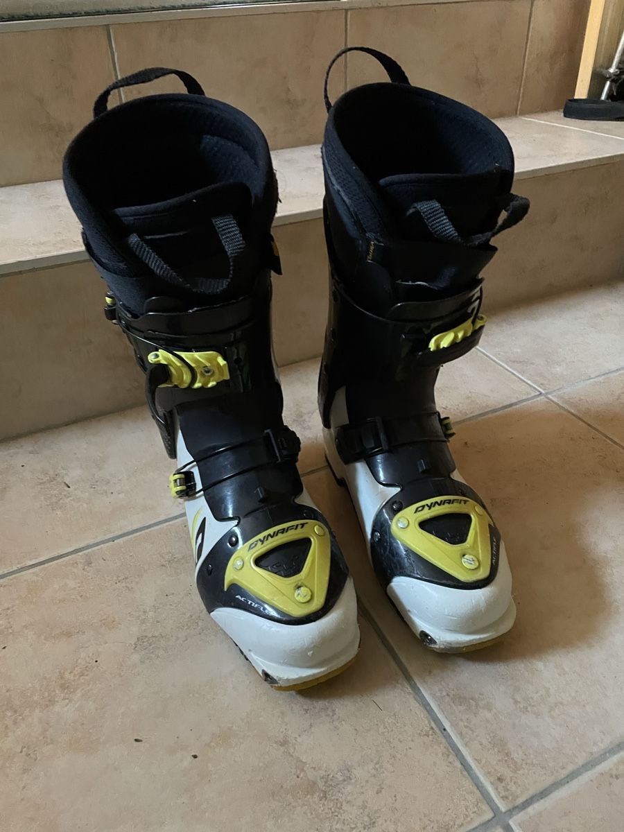 Dynafit Scarpe da uomo: Chaussures de randonnée – Usato da Martigny-Croix venduto da lem7 2