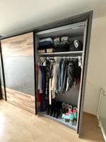 🪵🪜Grosser Mömax Kleiderschrank mit Schiebetüren