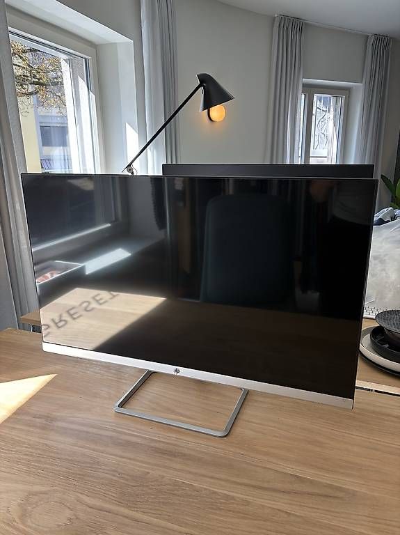 Monitore: Bildschirm HP 32f Dia 80 cm – Gebraucht aus Unterägeri von mar_96hk