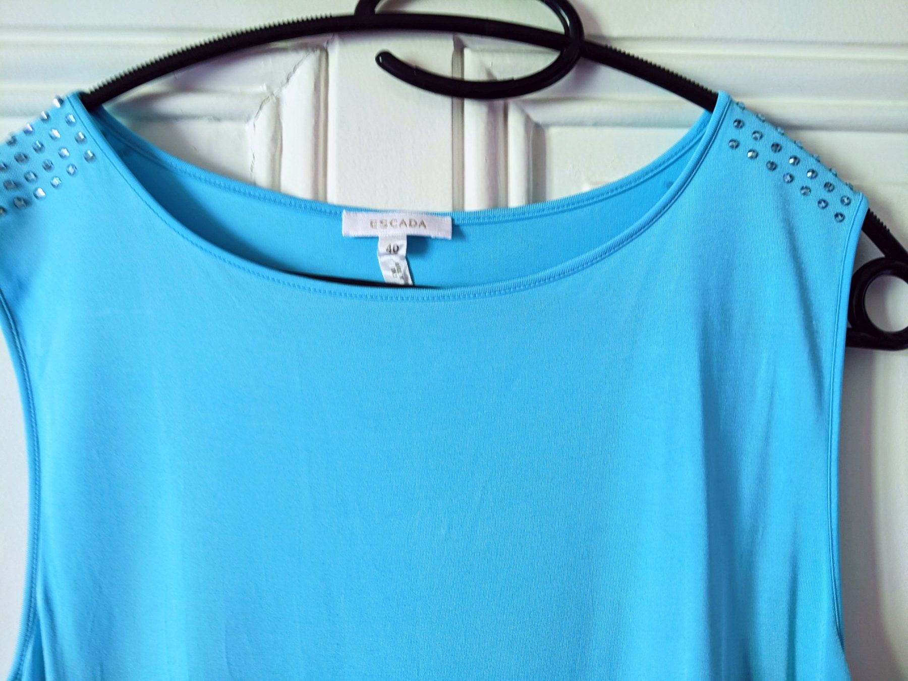 Escada Tops: ESCADA : Fluide top drapé turquoise 36 – Neuf (Voir description) à Petit-Lancy par lilycerise 2