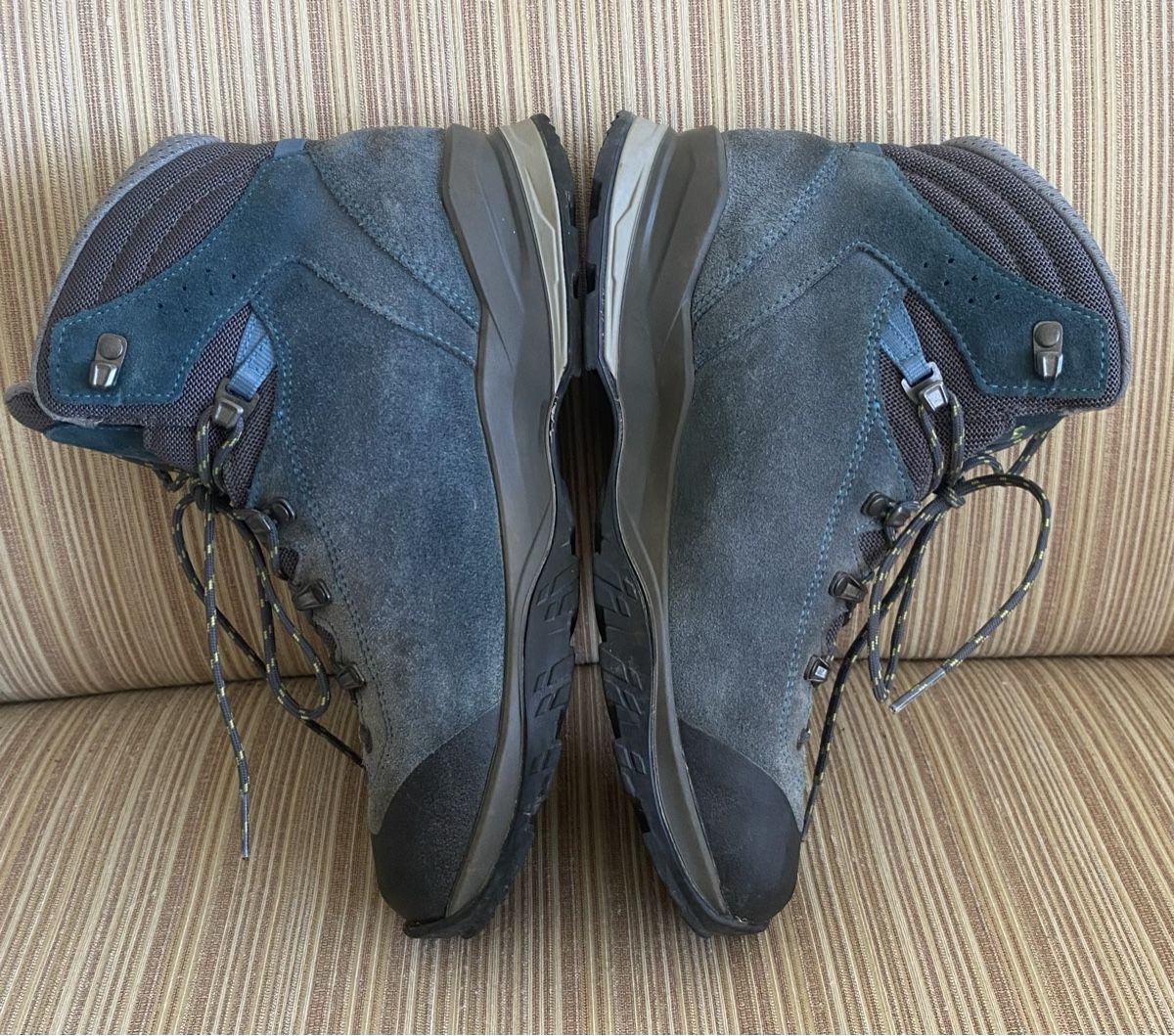 Lowa Scarpe da uomo: Trekking-/Wanderschuhe Lowa Gore-Tex, Gr. 39 – Usato da Jona venduto da Flamingoo 2