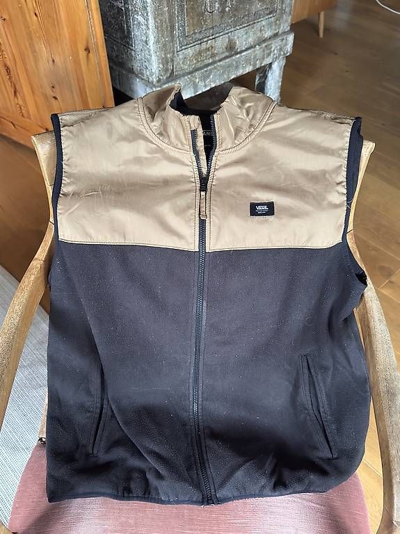 Giacche: Vans Fleece Veste – Usato da Sevgein venduto da jim_tby9