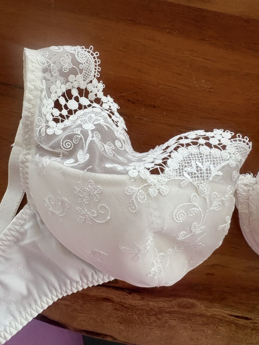 Simone Pérèle Altra biancheria intima: Simone Perele BH , NP 119 CHF – Nuovo (secondo la descrizione) da Obbürgen venduto da bugi6868 1