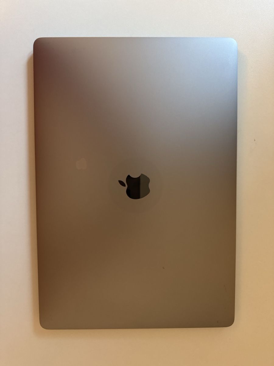 Apple Portables: Macbook Pro 2019 – D'occasion à Zürich par Falafffel
