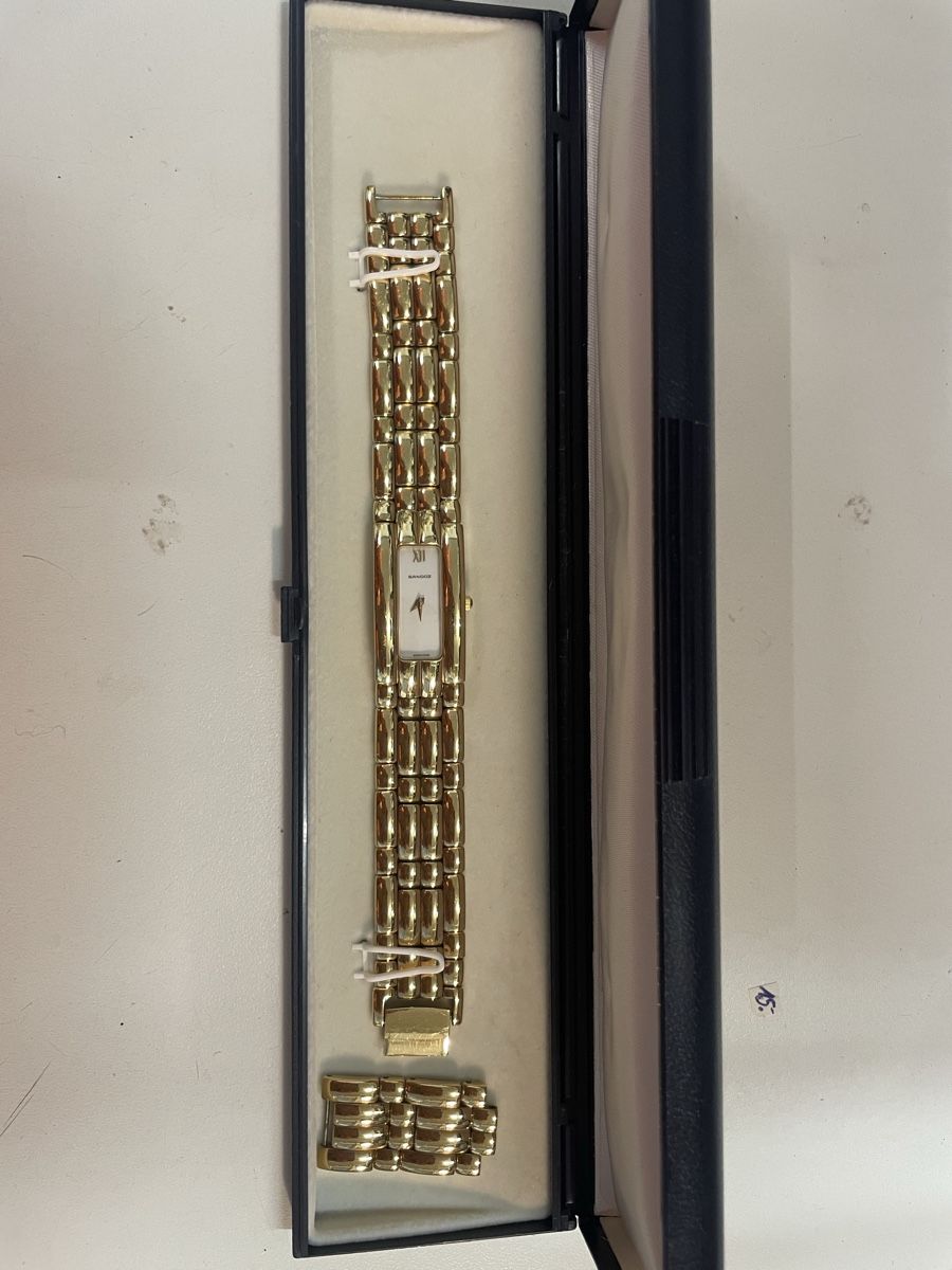 Sandoz Montres: Montre Sandoz dorée SWISS made – Neuf (Voir description) à Le Grand-Saconnex par sav_dfj7 6