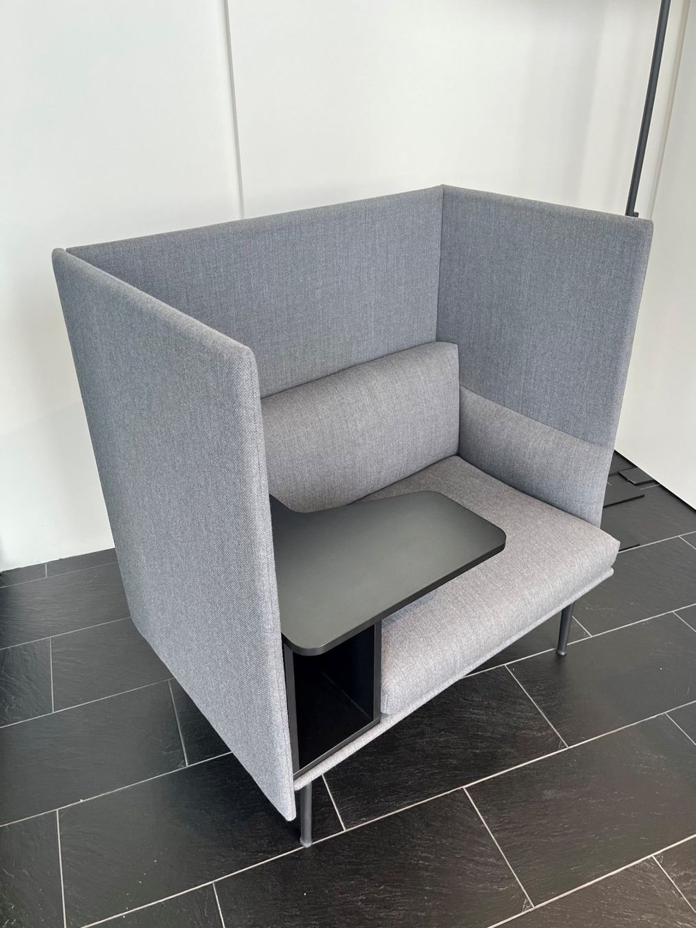 Muuto Fauteuils: Muuto Outline Highback Work – Neuf (Voir description) à Zürich par HST253 1