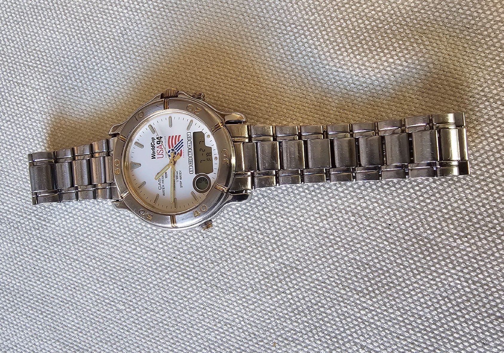 Casio Orologi: CASIO ELEGANTE HERRENUHR 39.5MM – Usato da Speicher venduto da Lemore 6