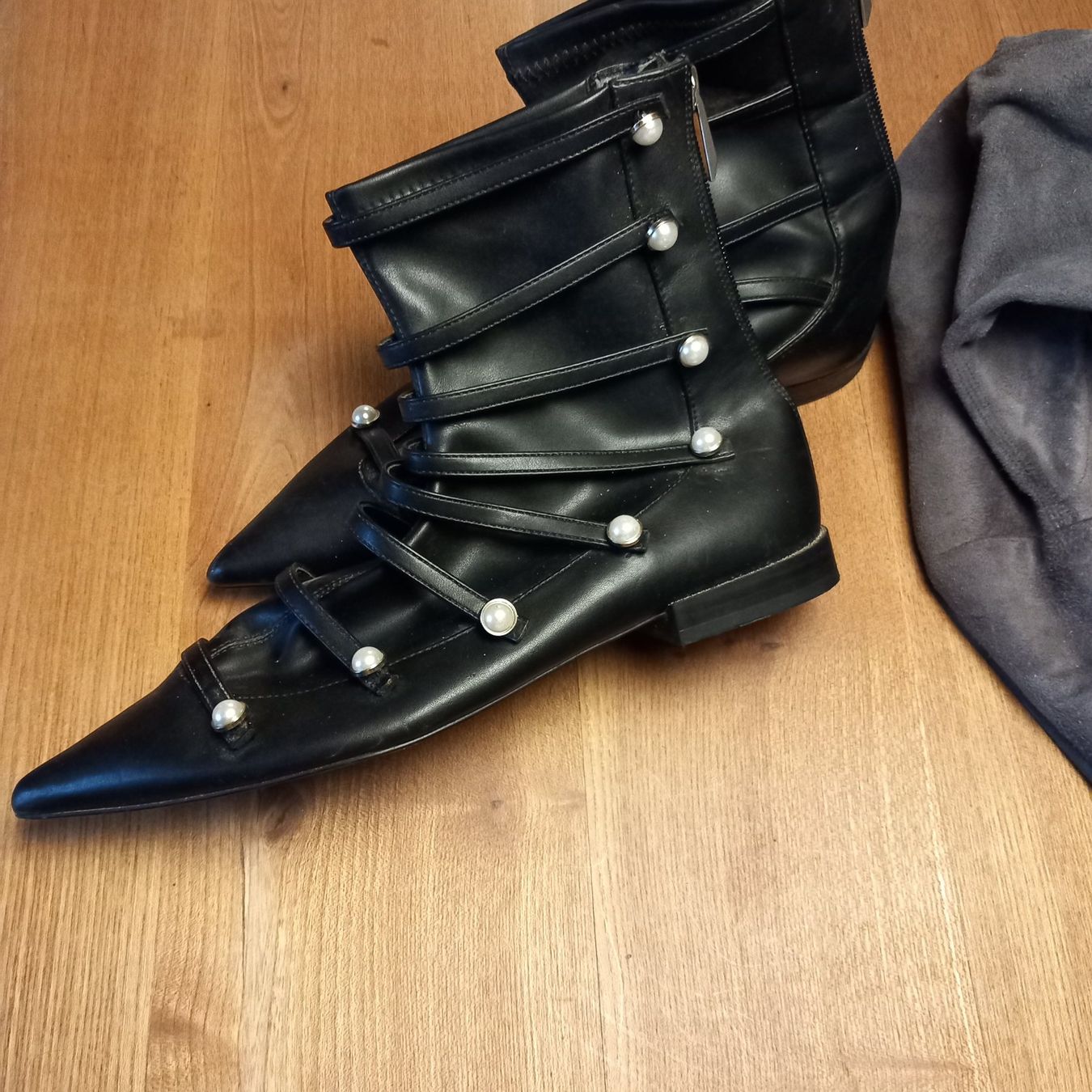 Scarpe da donna: Lot chaussures taille 38 – Usato da Courrendlin venduto da tititchoun 2