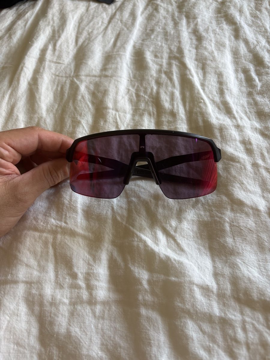 Oakley Occhiali & Lenti: Oakley Sutro light – Nuovo (secondo la descrizione) da Bern venduto da sam_c78d