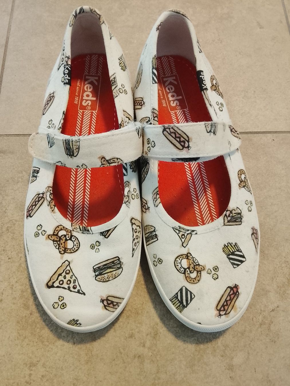 Schuhe für Mädchen: Schuhe Keds Gr. 37 (neu) – Gebraucht aus St. Gallen von Okonomyiaki