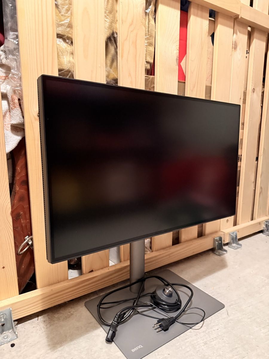 BenQ Monitor: BenQ Designvue PD2725U 4K – Nuovo (secondo la descrizione) da Guntershausen venduto da dan_x6tr