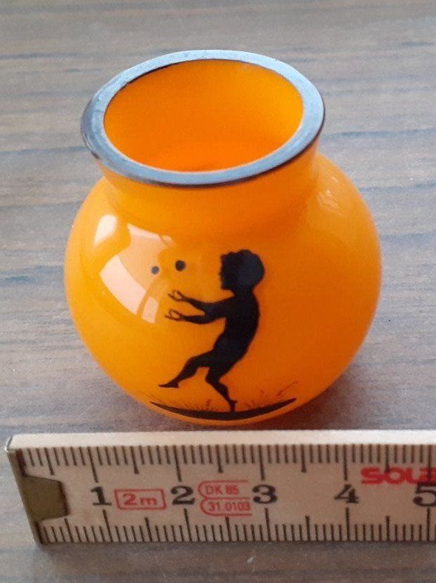 Vasi & Recipienti: Vase Art Deco Opalglas – Usato da Mörschwil venduto da antiksalon 5