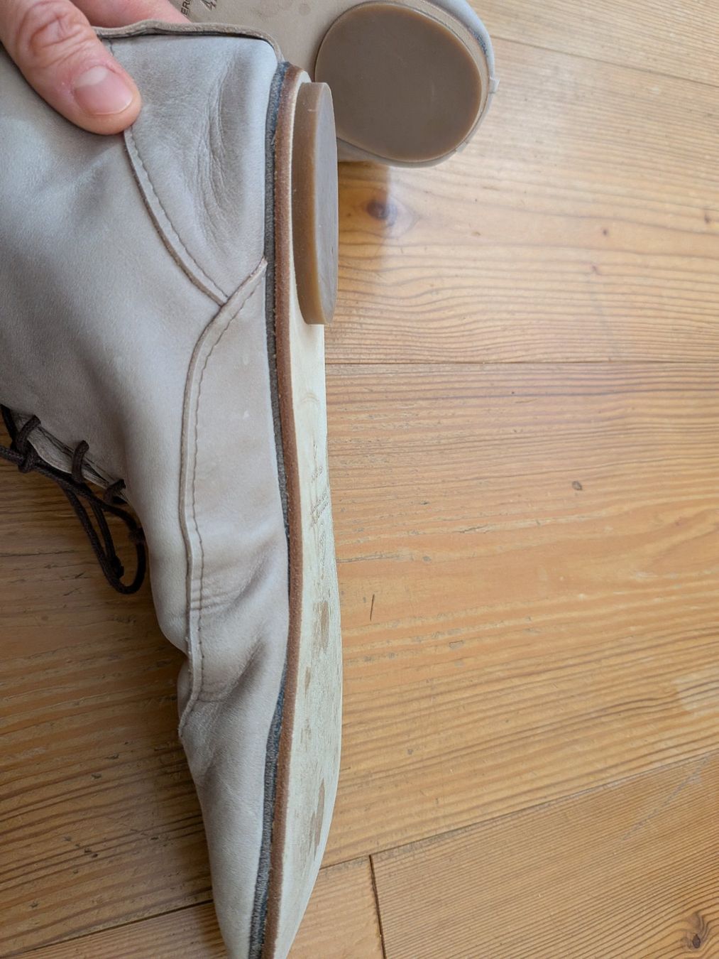 Scarpe da uomo: Weiche Lederschuhe, handgenäht nach historischem Vorbild – Usato da Gempen venduto da DennisKl 7