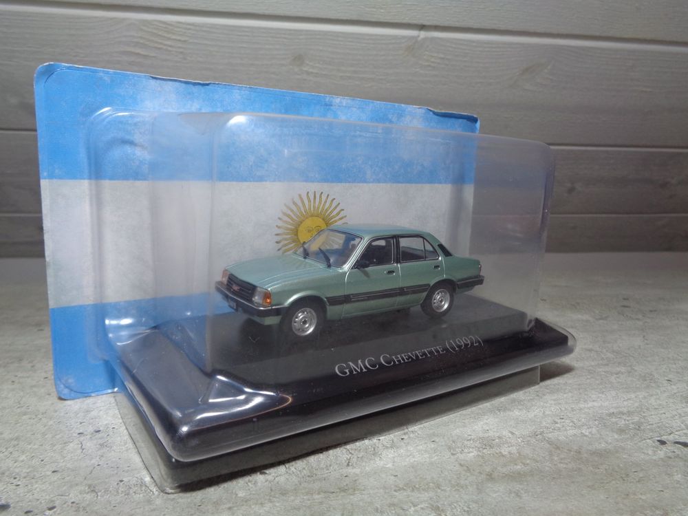Salvat 1:43 Classic Car GMC Chevette 1992 1