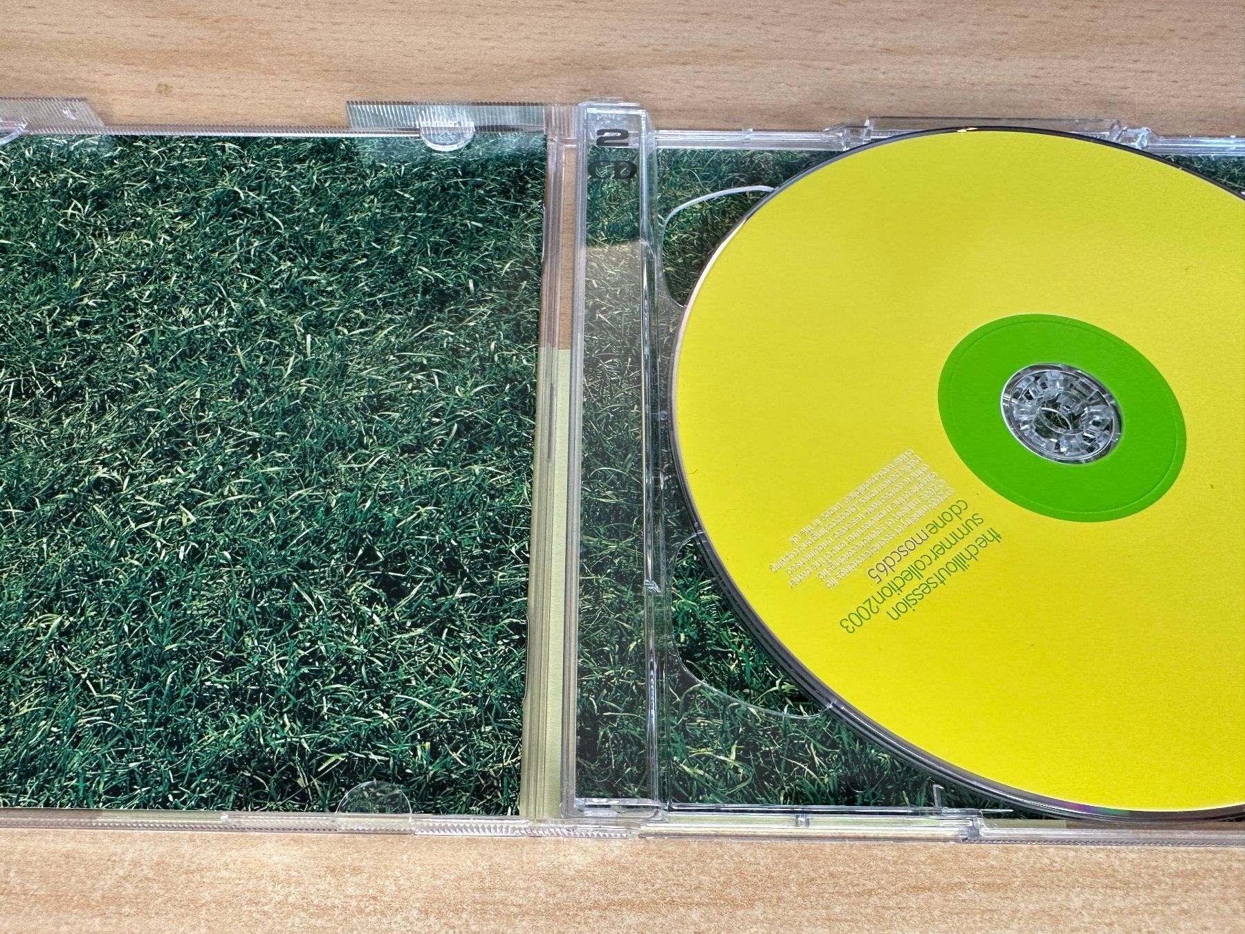 CD: U9 The Chillout Session Summer Collection 2003 - 2 CD – Usato da Rikon im Tösstal venduto da Alpenmutz 2