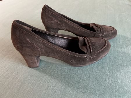 Wildlederpumps, made in Italy – Gr. 38