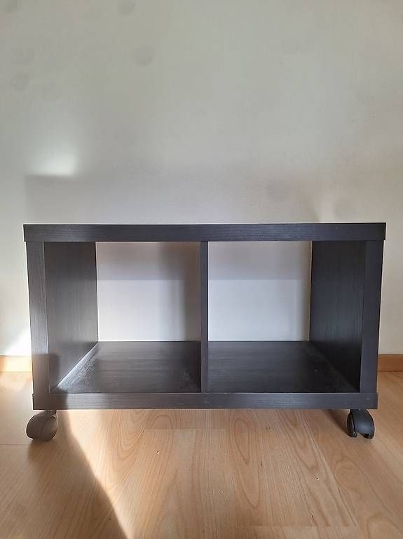 Armadi: Wohnzimmerschrank  – Usato da Zug venduto da bli_kz2v