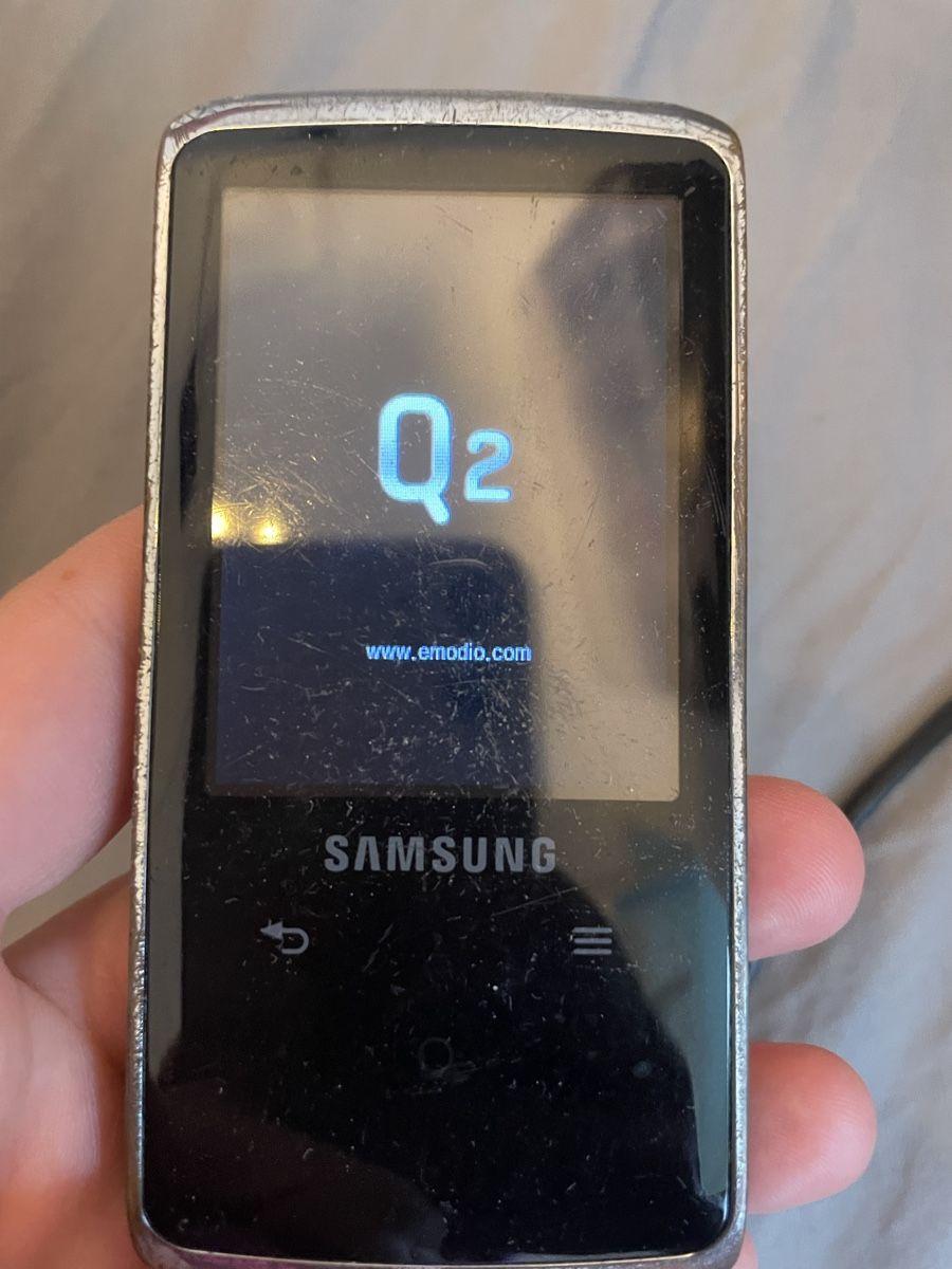 Samsung Lettore multimediale portatile: MP3 Player Samsung – Usato da Zürich venduto da glo_qjx8 1