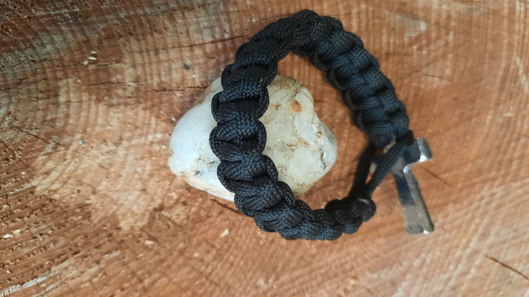 Bracciali & Braccialetti: Paracord Braclet Claddagh Handmade M – Nuovo e nell'imballaggio originale da Walenstadt venduto da emynmuil1 2