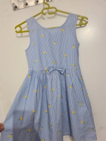 Neue Sommerkleid 140