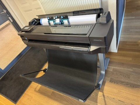 Hewlett Packard Stampanti: HP DesignJet T520 – Usato da Golaten venduto da Stewol