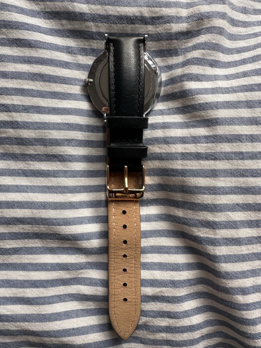 Cluse Orologi: Armbanduhr Cluse schwarz-Silber – Usato da Zürich venduto da sin_q2m2 1