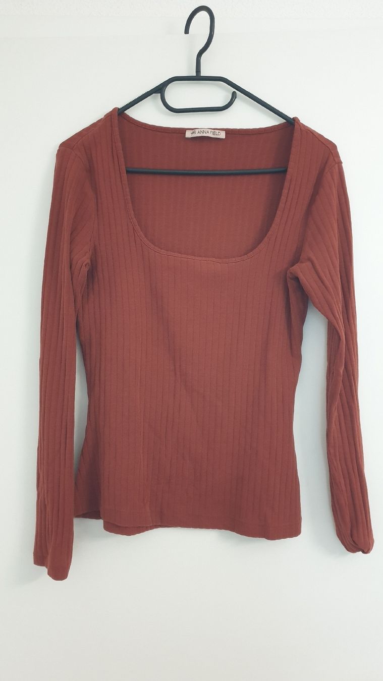 Maglioni & Felpe: Langarm Shirt Terracotta, square neck, Grösse M – Usato da Gränichen venduto da mic_x2zf 1