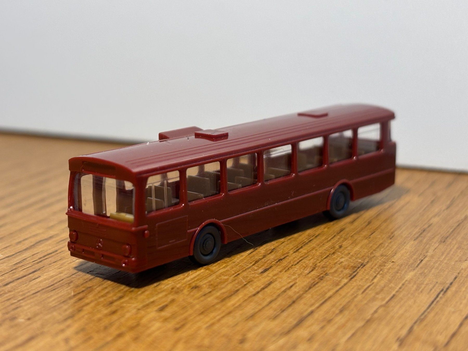 Modellini di ferrovie: *M0626: Öffentlicher Bus (Spur N) – Usato da Birsfelden venduto da Birs_25 1