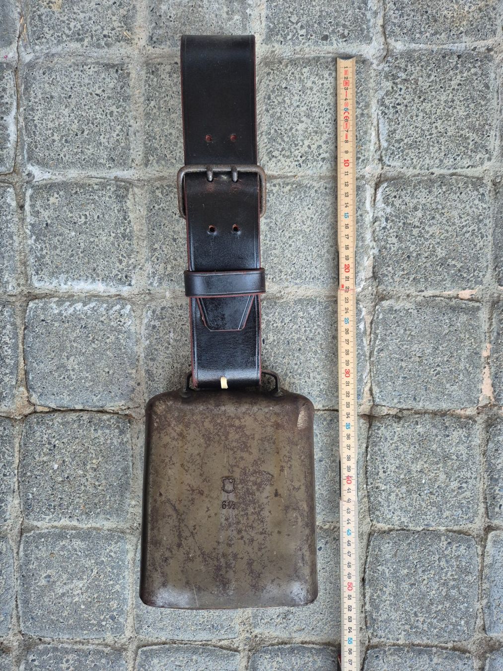 Glocken & Treicheln: Kuhglocke – Gebraucht aus Kappel SO von LeaK13