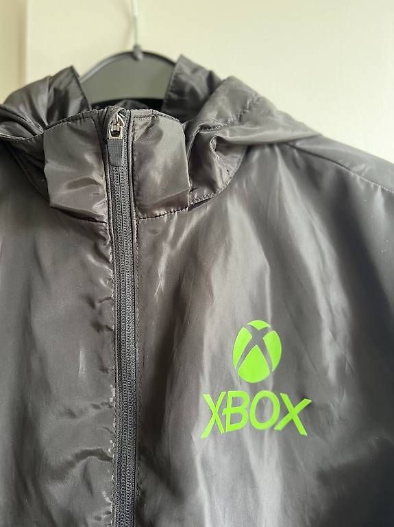 Jacken: Blouson coupe-vent XBox, 12-14 ans – Gebraucht aus Versoix von L_armoire_d_isa 1