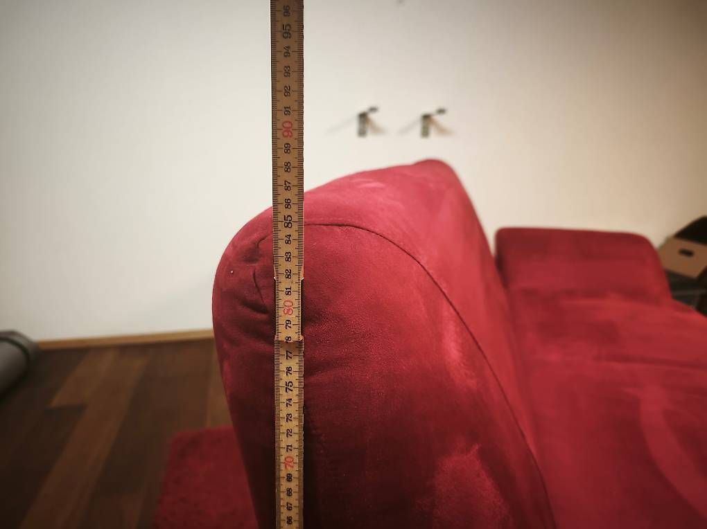 Sofas: Rotes 2er-Sofa  bequem und modern – Gebraucht aus Alberswil von Gen_C 2