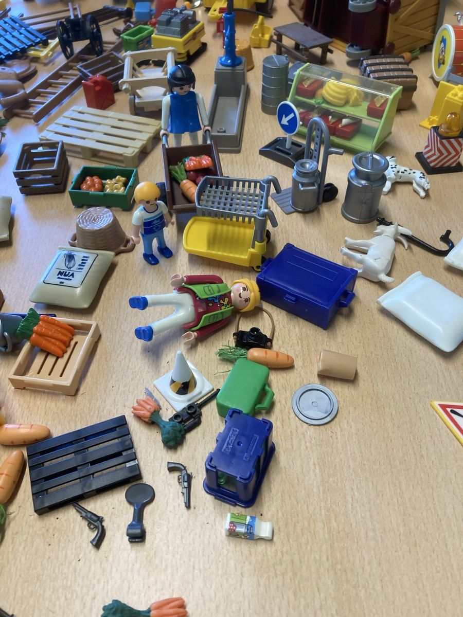 Playmobil Giocattoli: Playmobil – Usato da Niederuzwil venduto da Miami1999 4