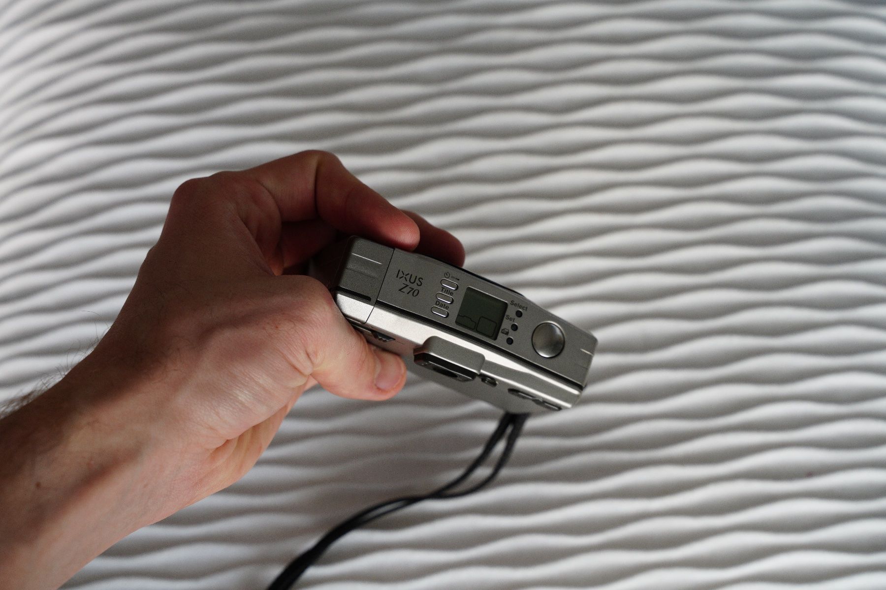 Canon Kamera: Nanon IXUS Z70 - 23-69mm + Remote Controller RC-5 – Defekt aus Dagmersellen von sim_zqh8 7