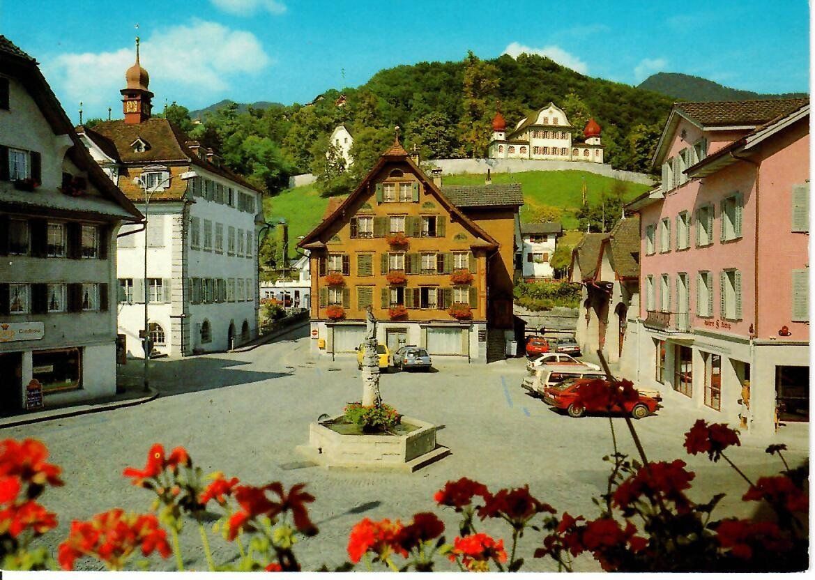 Cartoline postali: Sarnen Dorfplatz – Usato da Hochdorf venduto da Ziegel-16