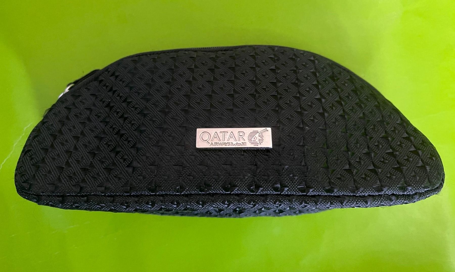 Custodie per cosmetici: QATAR AIRWAYS Business Class Amenity Kit – Nuovo e nell'imballaggio originale da Genève venduto da Murmurs 1