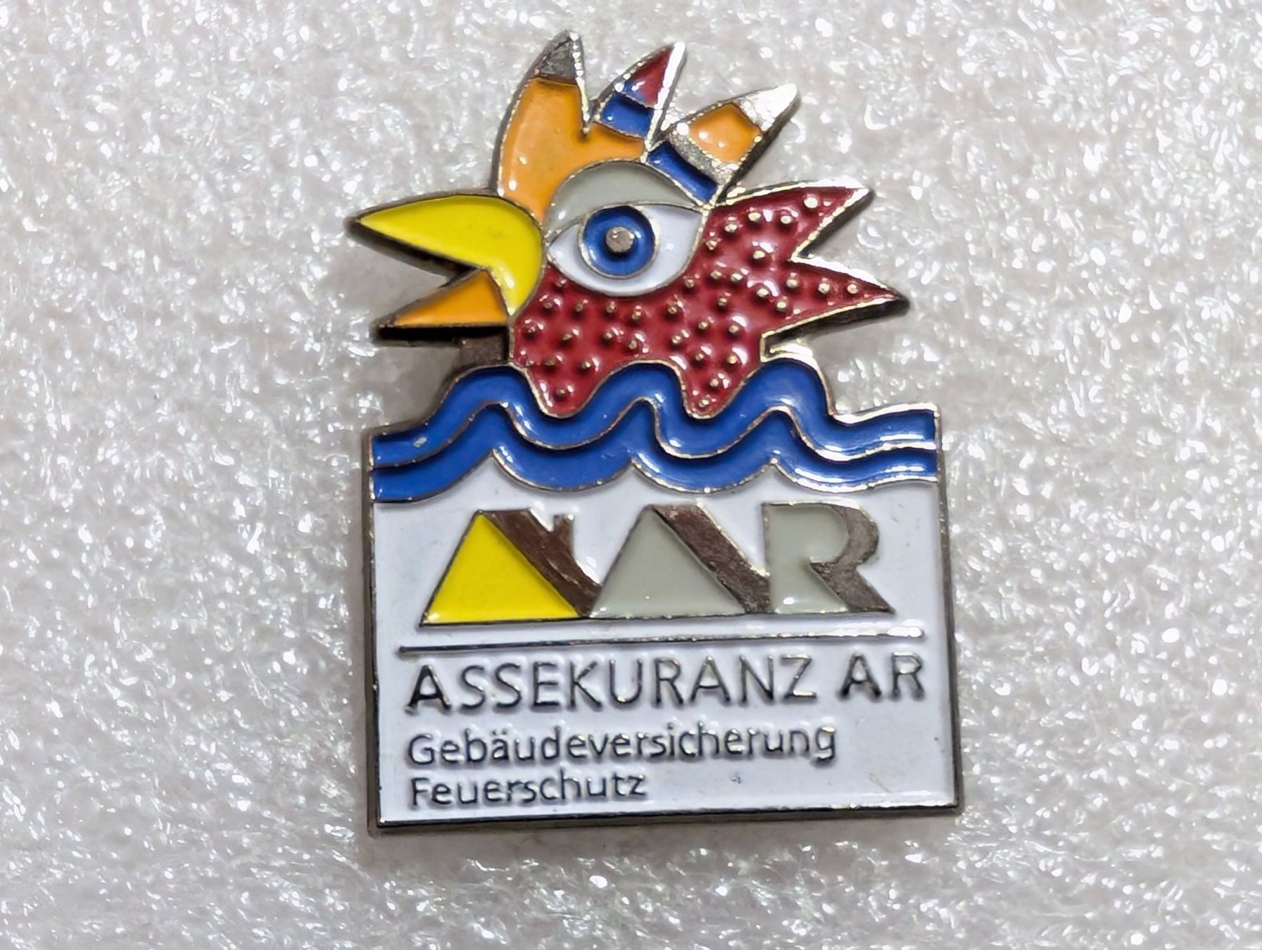 Plaquettes & Badges: Ansteckpin 293: Assekuranz – D'occasion à Oppligen par Pin-Fall-Shop