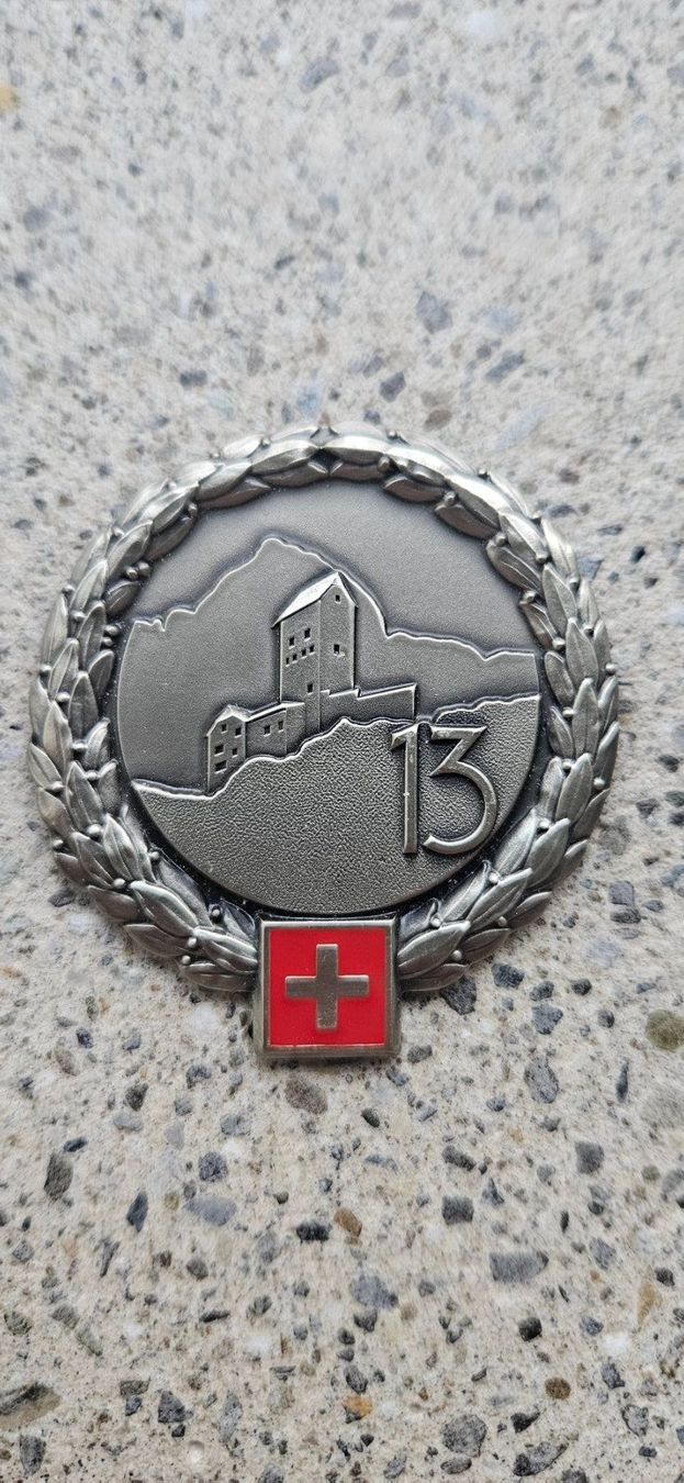 Schweizer Armee Placchette & Badge: *** Beretemblem Silber Schweizer Armee *** – Nuovo e nell'imballaggio originale da Riedholz venduto da fr_sIruP