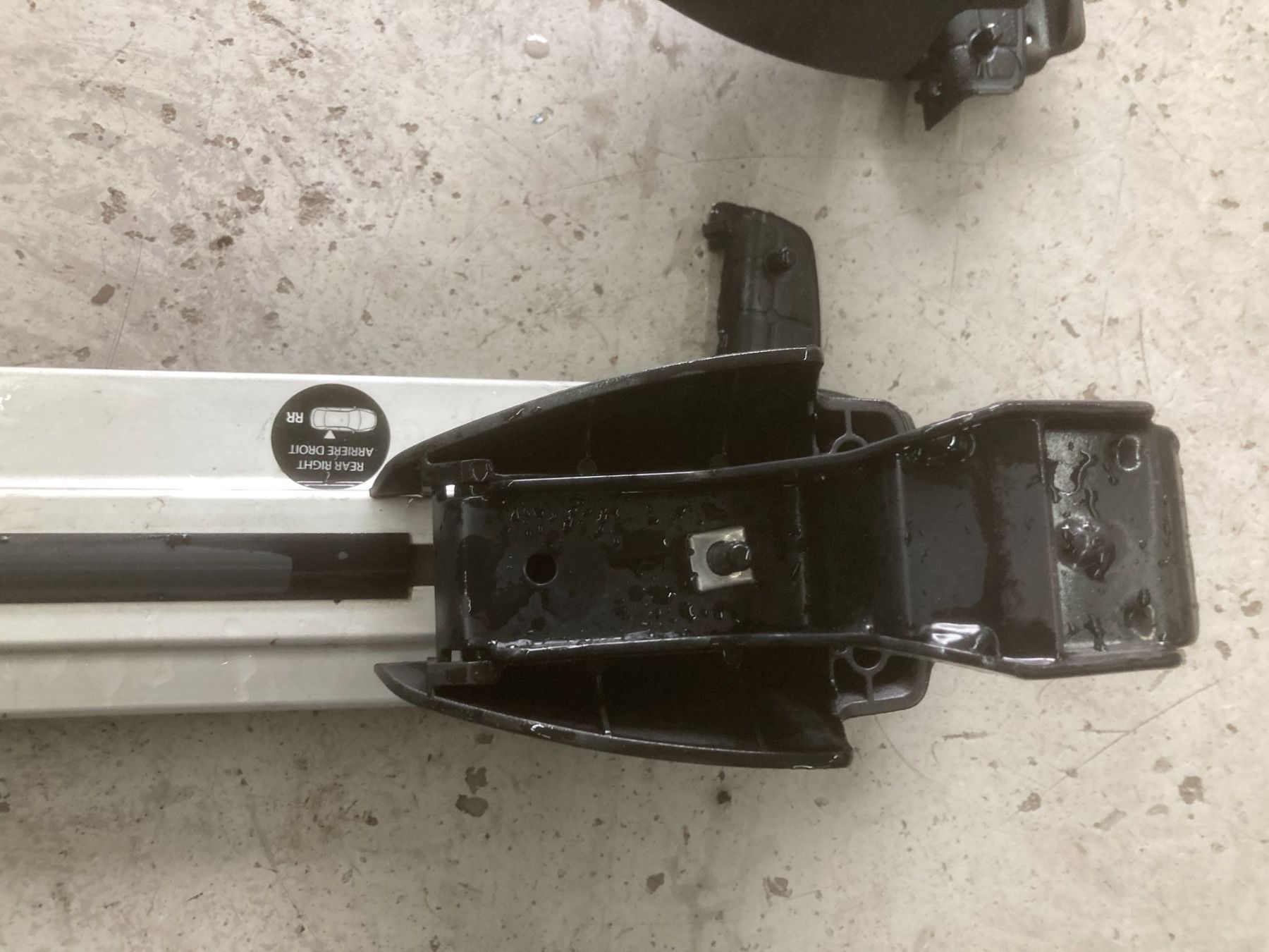 Thule Barres de toit: Dacia Duster Original Dachträger – D'occasion à Cham par WB2223 2