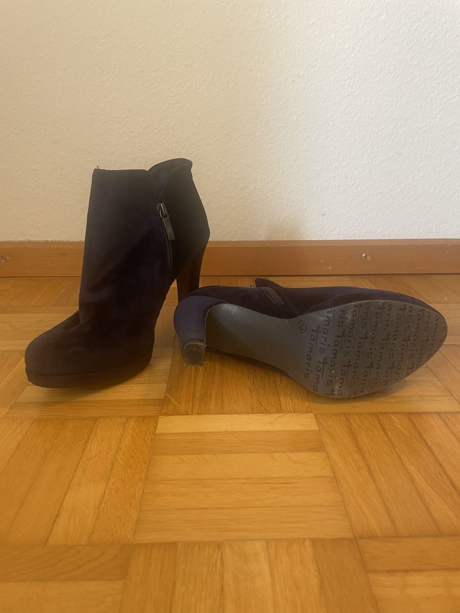 Chaussures femmes: Stiefeletten samt-blau – D'occasion à Horn par Jronimo 2