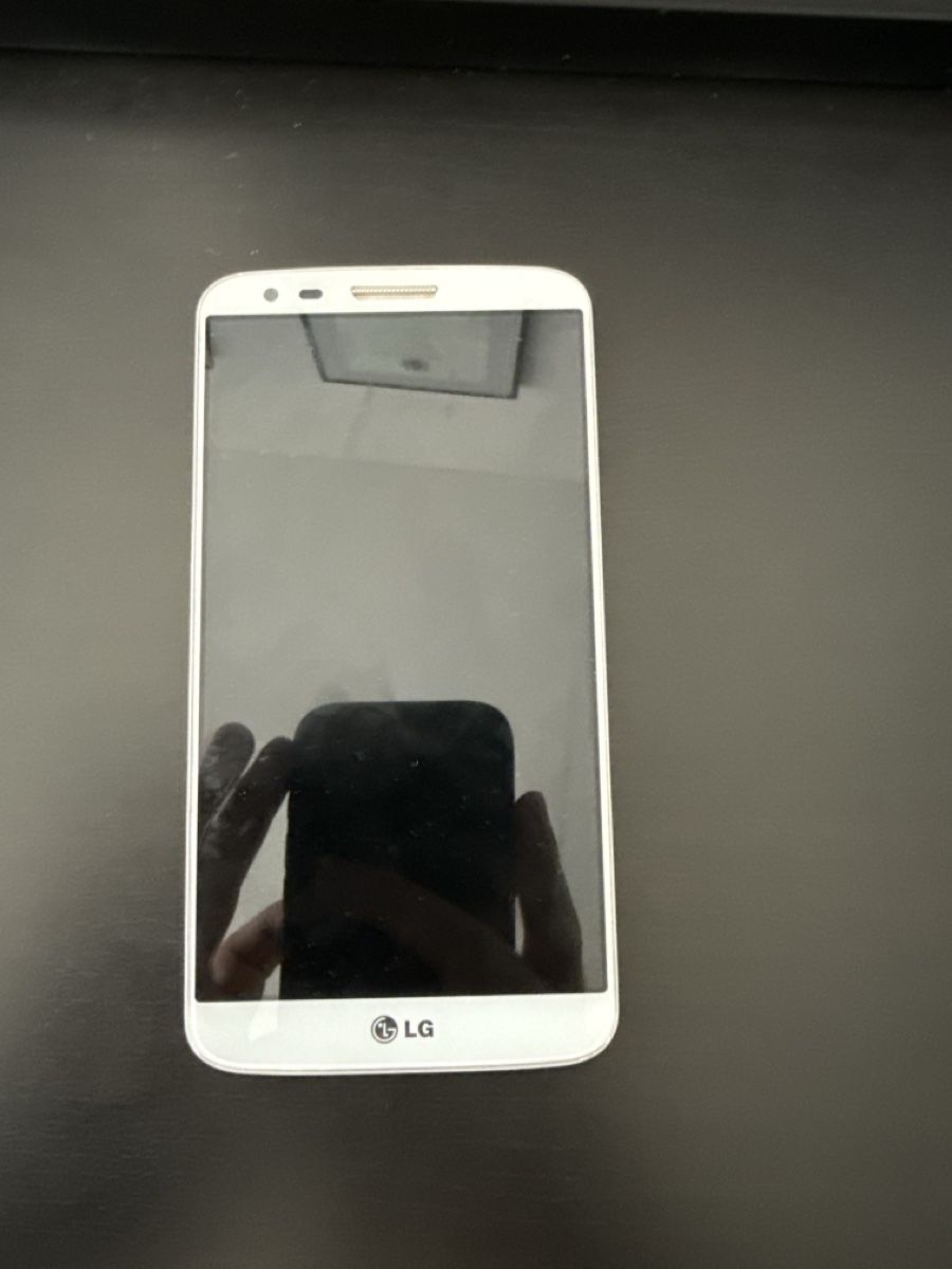 LG Telefoni cellulari / Smartphones: LG G2 D802 32GB – Usato da Bassersdorf venduto da dangadang