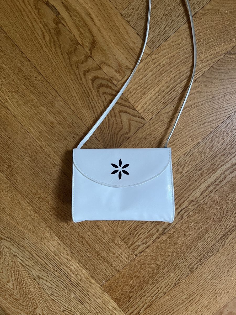 Borse da donna: Weisse Ledertasche – Usato da Bern venduto da t.nomse