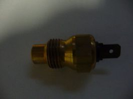 Renault Temperaturschalter / Thermokontakt 77 00 768 589