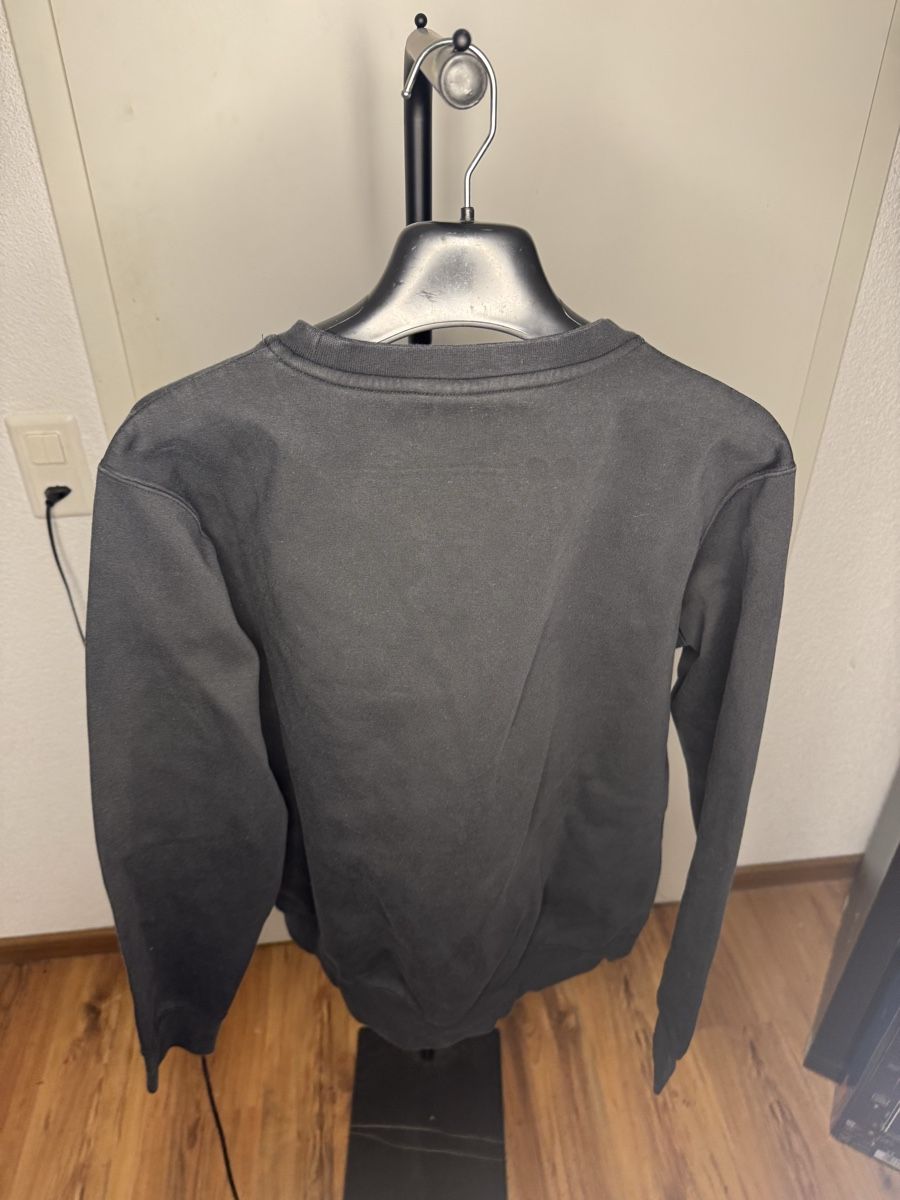 Reebok Pullover & Sweatshirts: Reebok Tom & Jerry Sweatshirt Schwarz Gr. M – Gebraucht aus Niederrohrdorf von Joel.S01 1