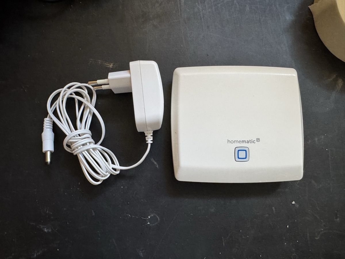 Homematic Systèmes de contrôle: Homematic HMIP-HAP Home Control Access Point mit Netzteil – D'occasion à Ebnat-Kappel par Rem087