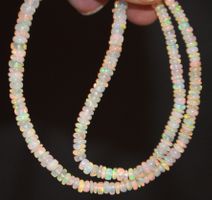 Halskette L-8243 – Äthiopische Welo Opal Rondellen 2,5-4,5mm