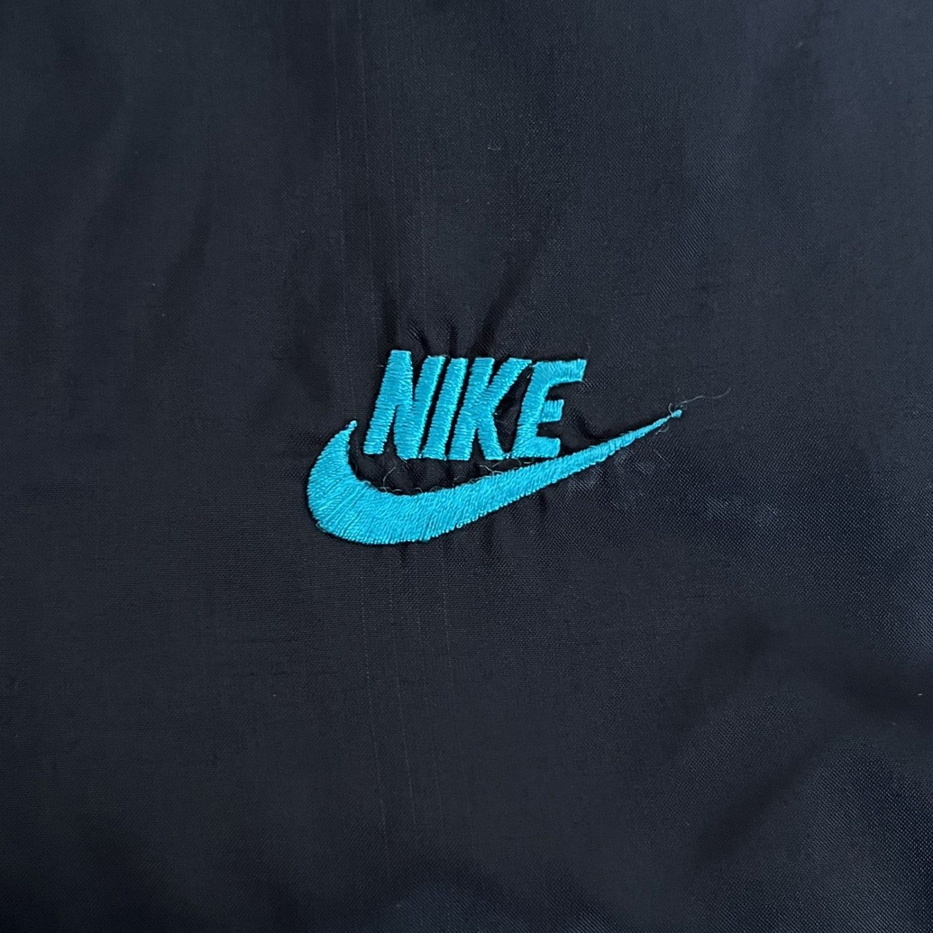 Nike Giacche: Vintage Nike Trackjacket (XL) – Nuovo (secondo la descrizione) da Chamoson venduto da Sapoloshop 2
