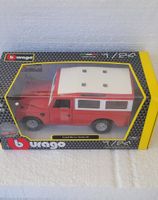 Land Rover 109 série ll Burago 1/24 neuf en boîte 
