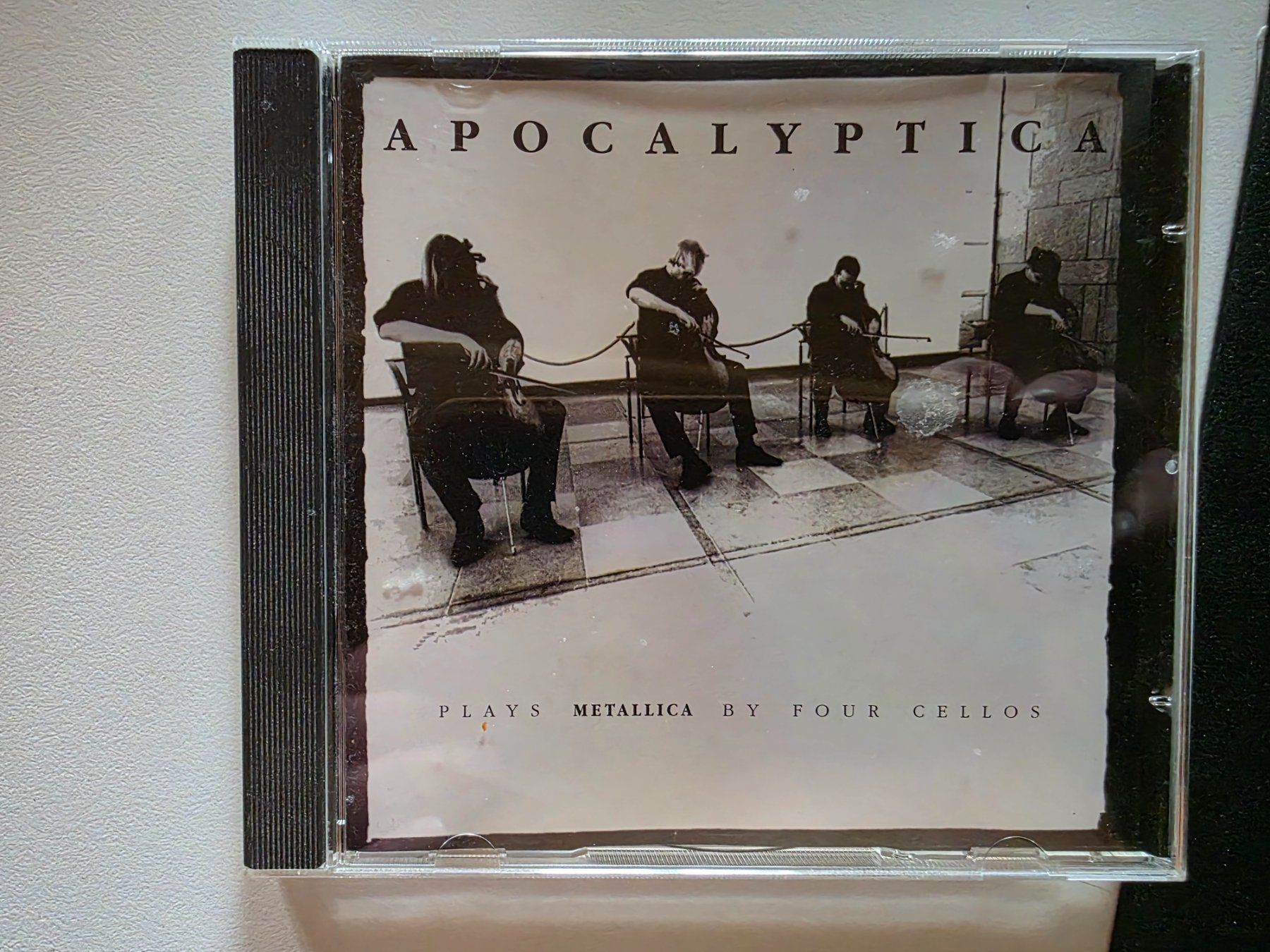 CD: CD - Apocalyptica - Metallica by Four Cellos – Usato da Walterswil BE venduto da Lonitti