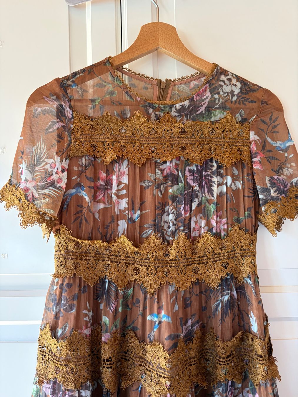 Kleider: Floral Brown Midi Dress – Gebraucht aus St.Josefen von lop_lh8d 7
