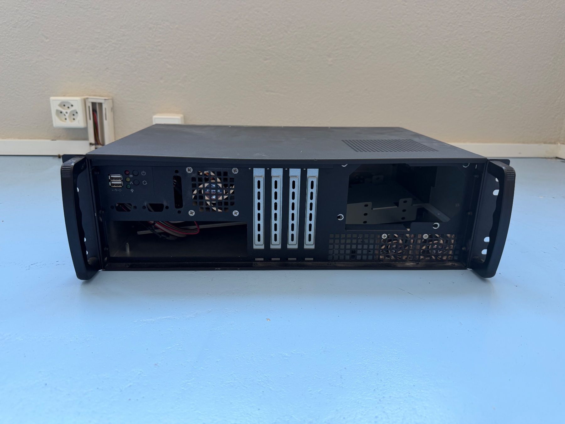 Gehäuse: PC Gehäuse – Gebraucht aus Zürich von mar_hs6l 1